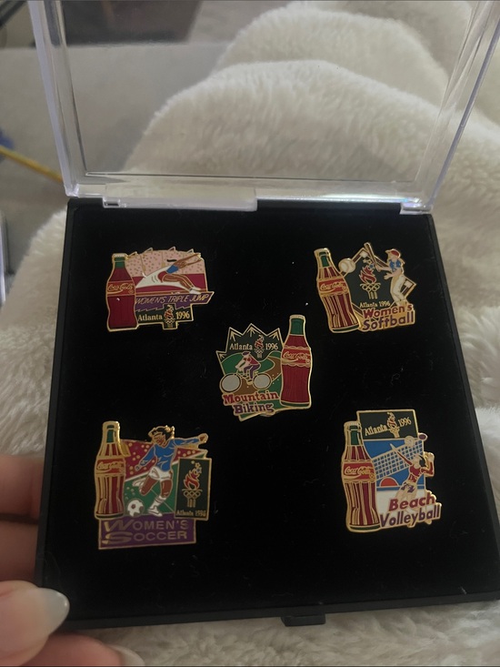 Coca Cola Other - Coca cola collectable pins of sports